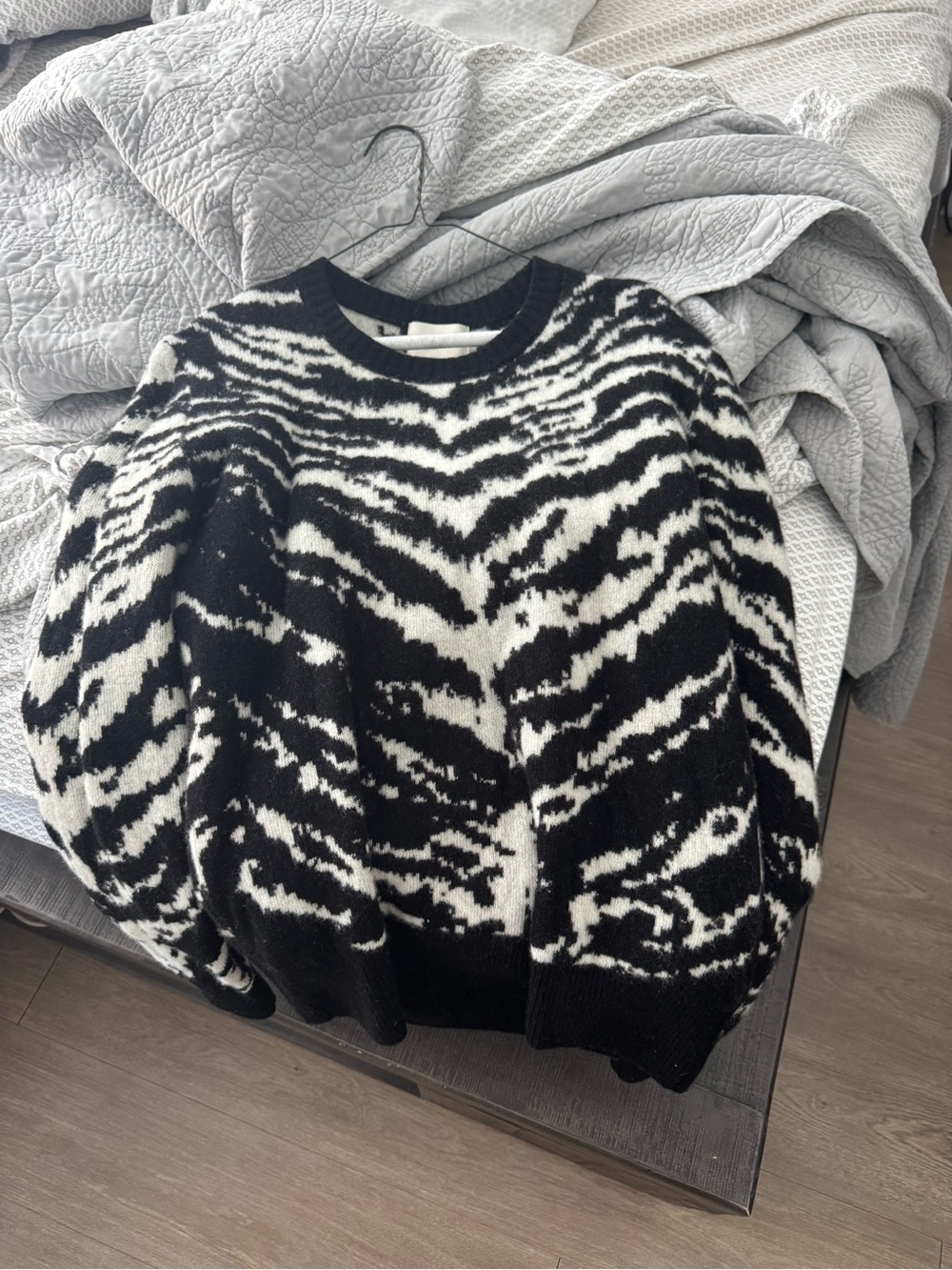 BLK DNM Sweater 03 Zebra Intarsia Jacquard Wool Knit Pullover.
